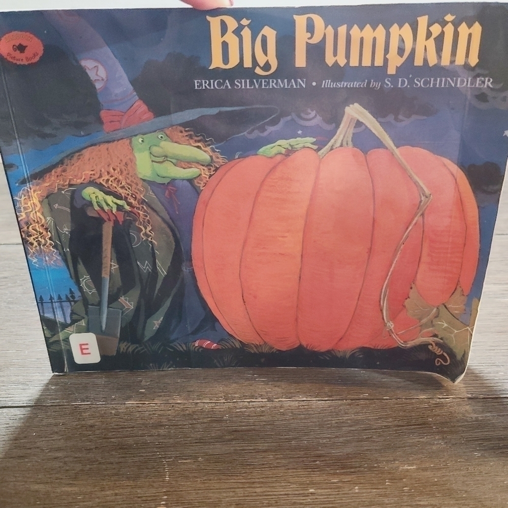 Vintage 90s 1992 Big Pumpkin Erica Silverman Halloween Picture Book